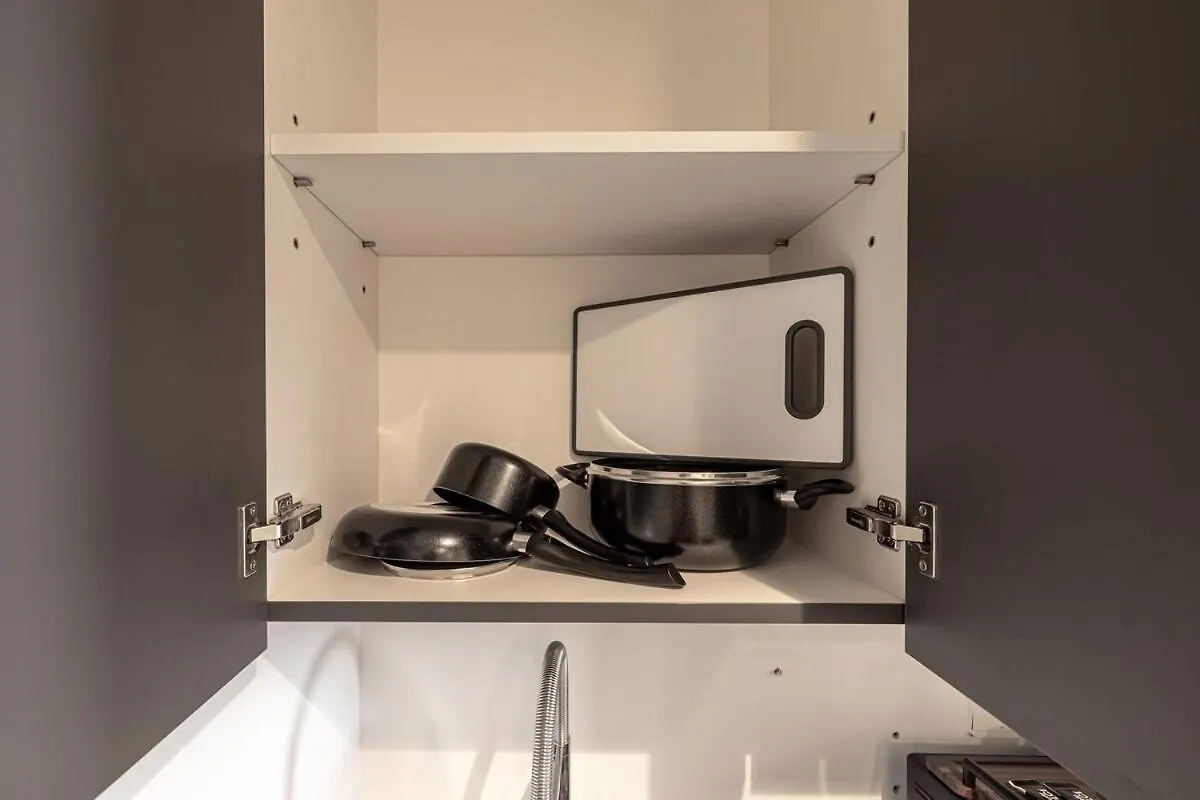 Silhouette Suite Studio By Jk Sharjah